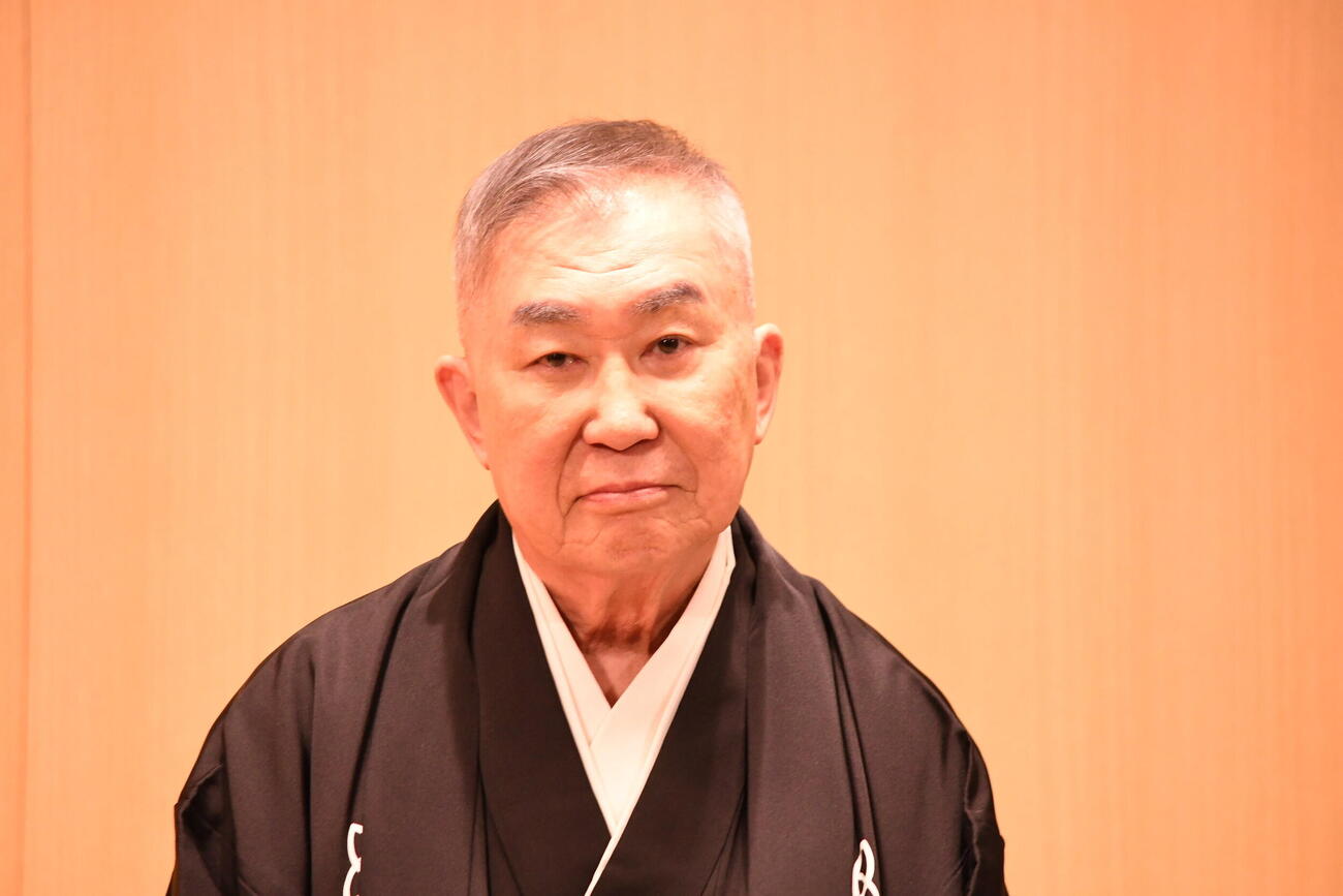 上方落語協会新体制お披露目記者会見に出席した、上方落語協会最高顧問の桂文枝（撮影・阪口孝志）