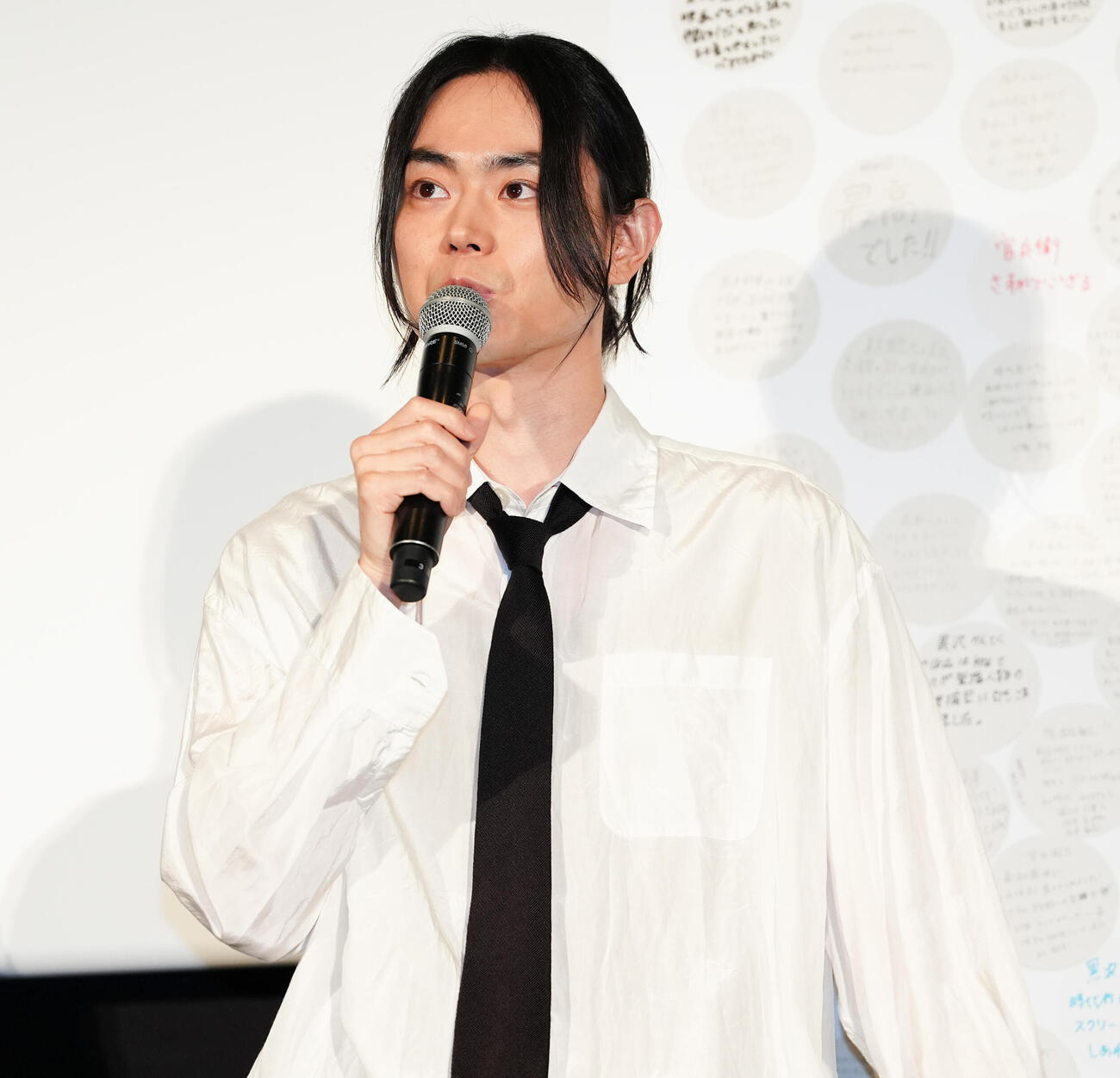 映画「黒牢城」公開御礼舞台あいさつに登壇した菅田将暉（撮影・鈴木みどり）