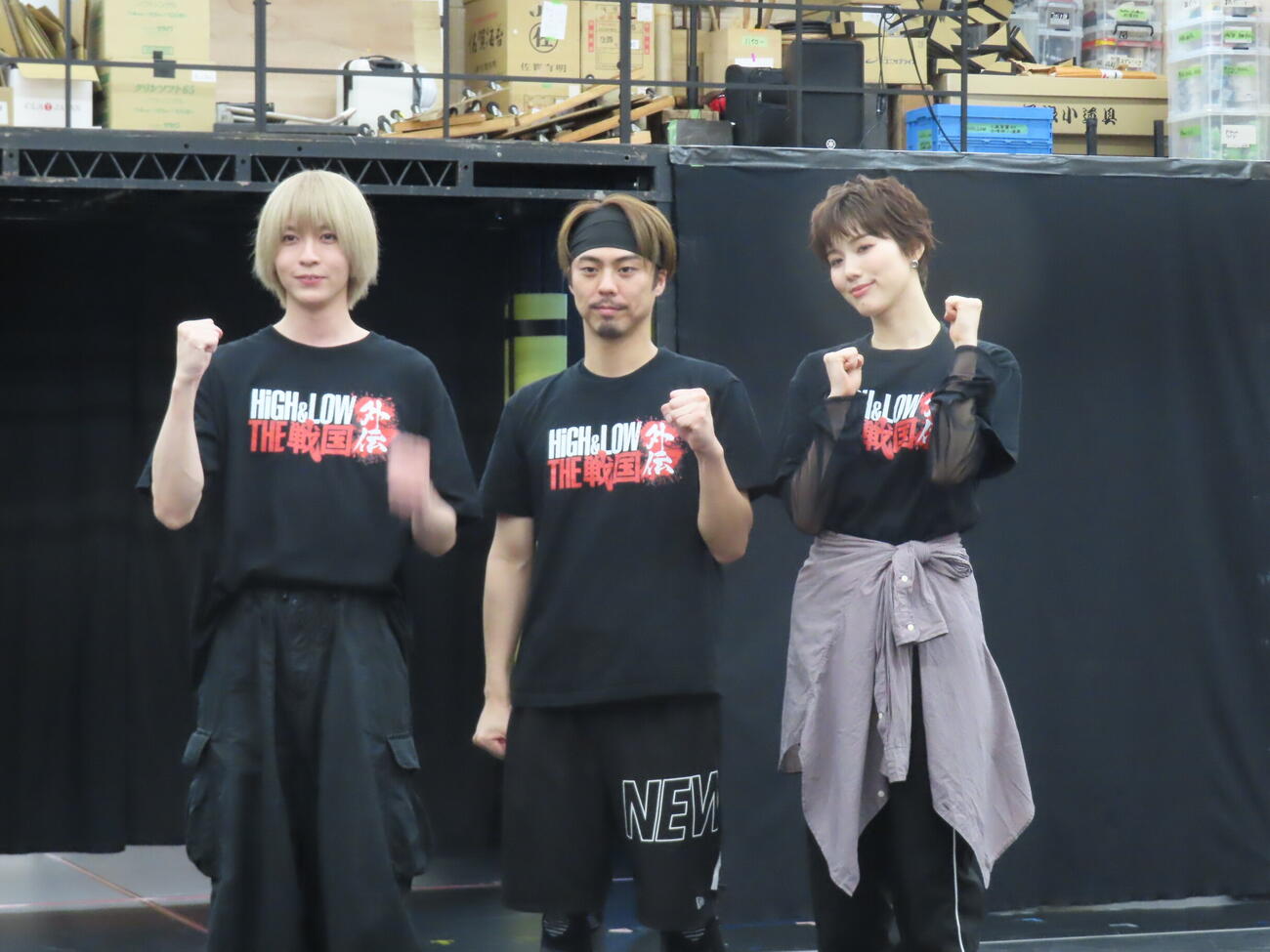 舞台「HIGH＆LOW THE戦国外伝」に出演する、左から笹森裕貴、小野塚勇人、彩風咲奈