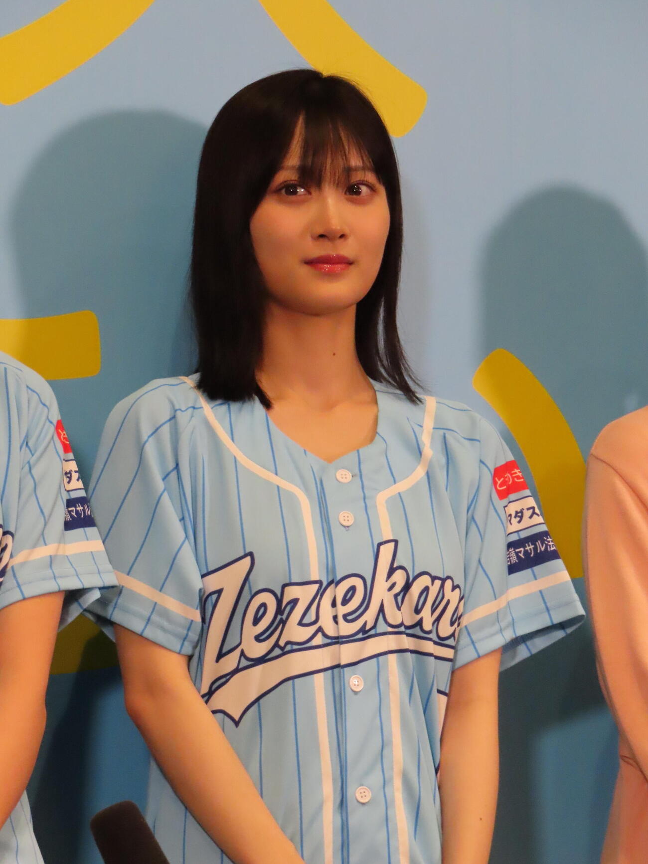 舞台「成瀬は天下を取りにいく」囲み取材に臨んだ山下美月