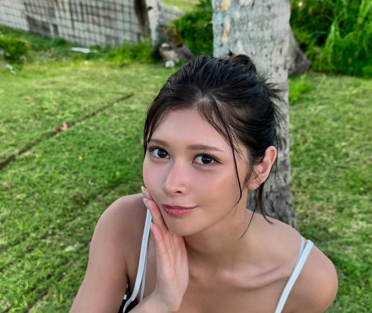 ランジェリー姿を披露した山田あい（山田あいのインスタグラムから）