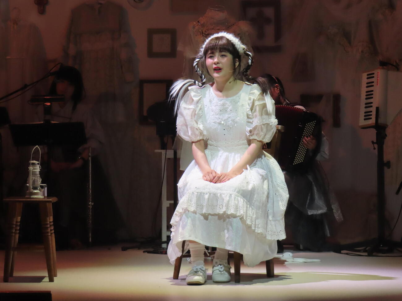 音楽劇「超、Maria」ゲネプロを行う田村芽実