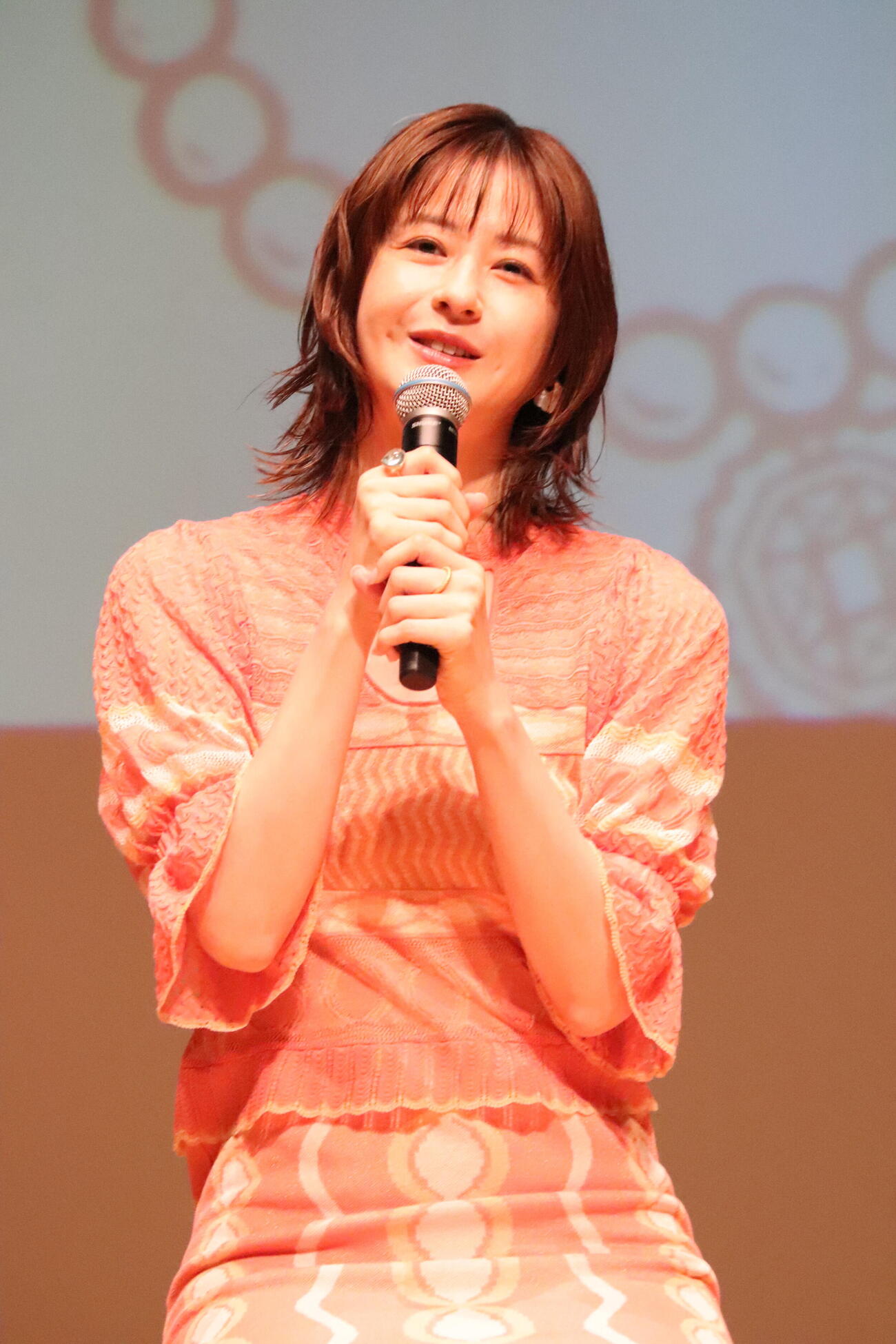 TBS7月期火曜ドラマ「君の好きは無敵」制作発表会見に出席した松本若菜