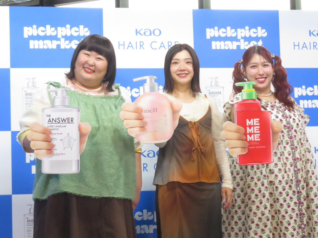 「pick pick market presented by KAO HAIR CARE」PR発表会に出演した3時のヒロインの左からかなで、福田麻貴、ゆめっち