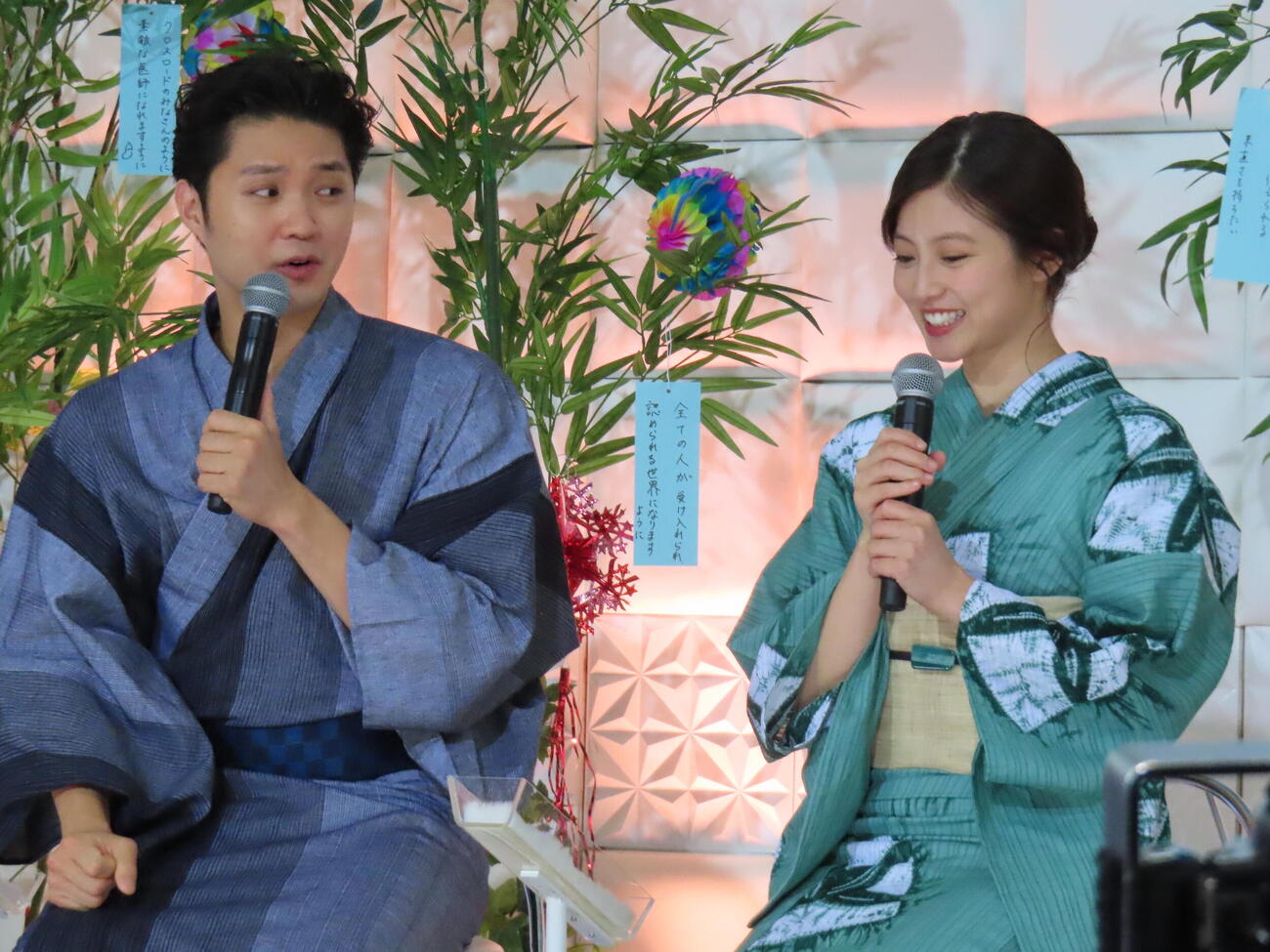 テレビ朝日系「クロスロード　～救命救急の約束～」七夕プレミア記者会見に登壇した磯村勇斗（左）と今田美桜
