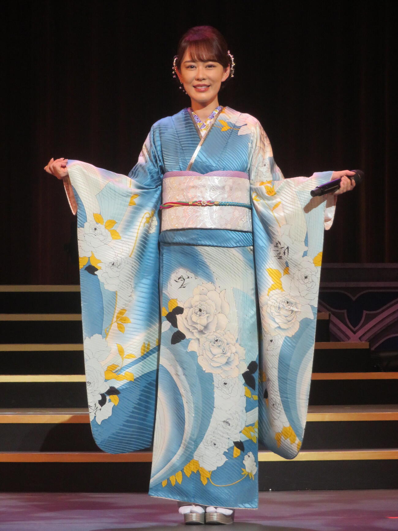 新曲「まだ半ば」初披露となる「丘みどりリサイタル2026－演魅Vol．7－」を行った丘みどり（撮影・川田和博）