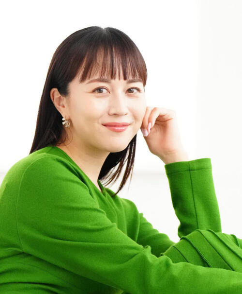 比嘉愛未「毎日命の尊さ感じています」新ドラマ「ファーストクライ」初の産婦人科医役に