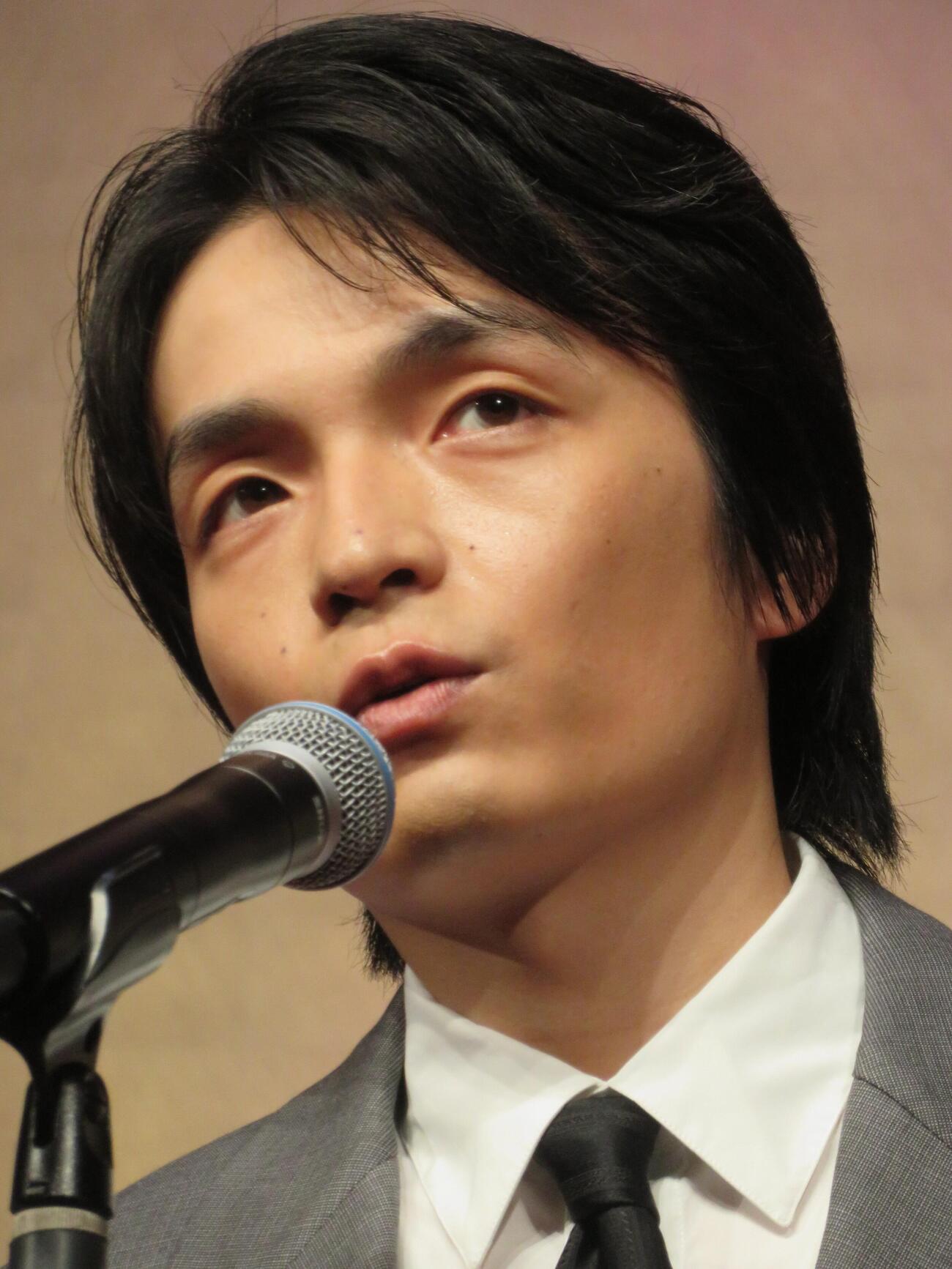 放送文化基金賞の演技賞を受賞した岡山天音