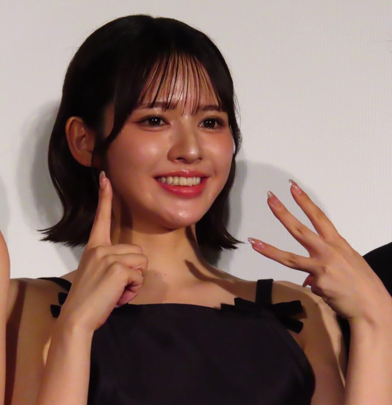 「だあれかさんとアソぼ？」完成披露舞台あいさつに登壇した鎮西寿々歌