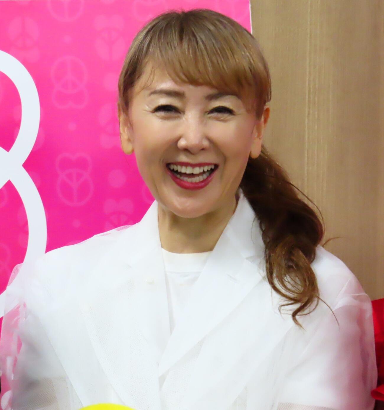 「まぜこぜ一座　月夜のからくりハウス」制作発表会見に出席した東ちづる
