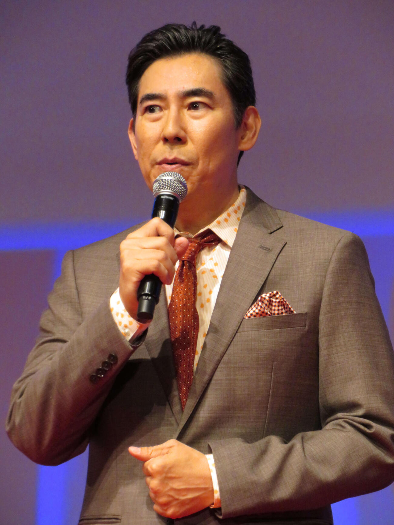 高嶋政伸（2025年4月撮影）