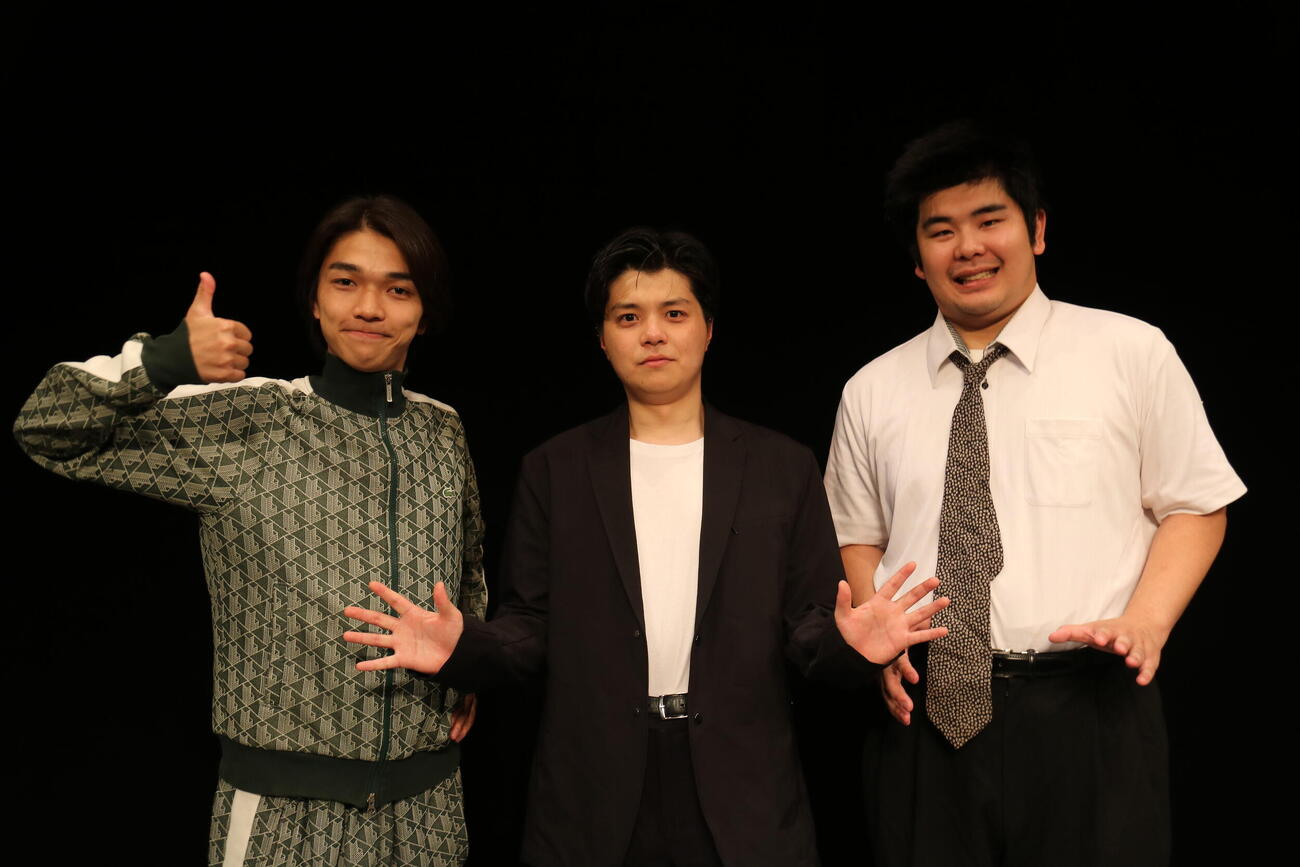 東京で初の単独ライブを行った生姜猫の左から川﨑、ケージュ、カンサイ