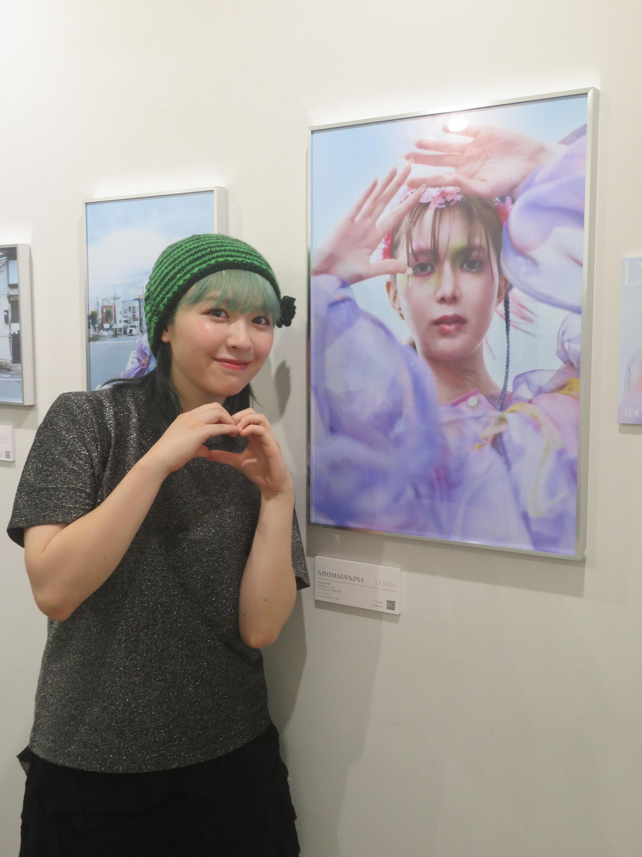 松平璃子写真展「DOMAIN」のクリエーティブディレクターを務めた渡辺みり愛（撮影・川田和博）