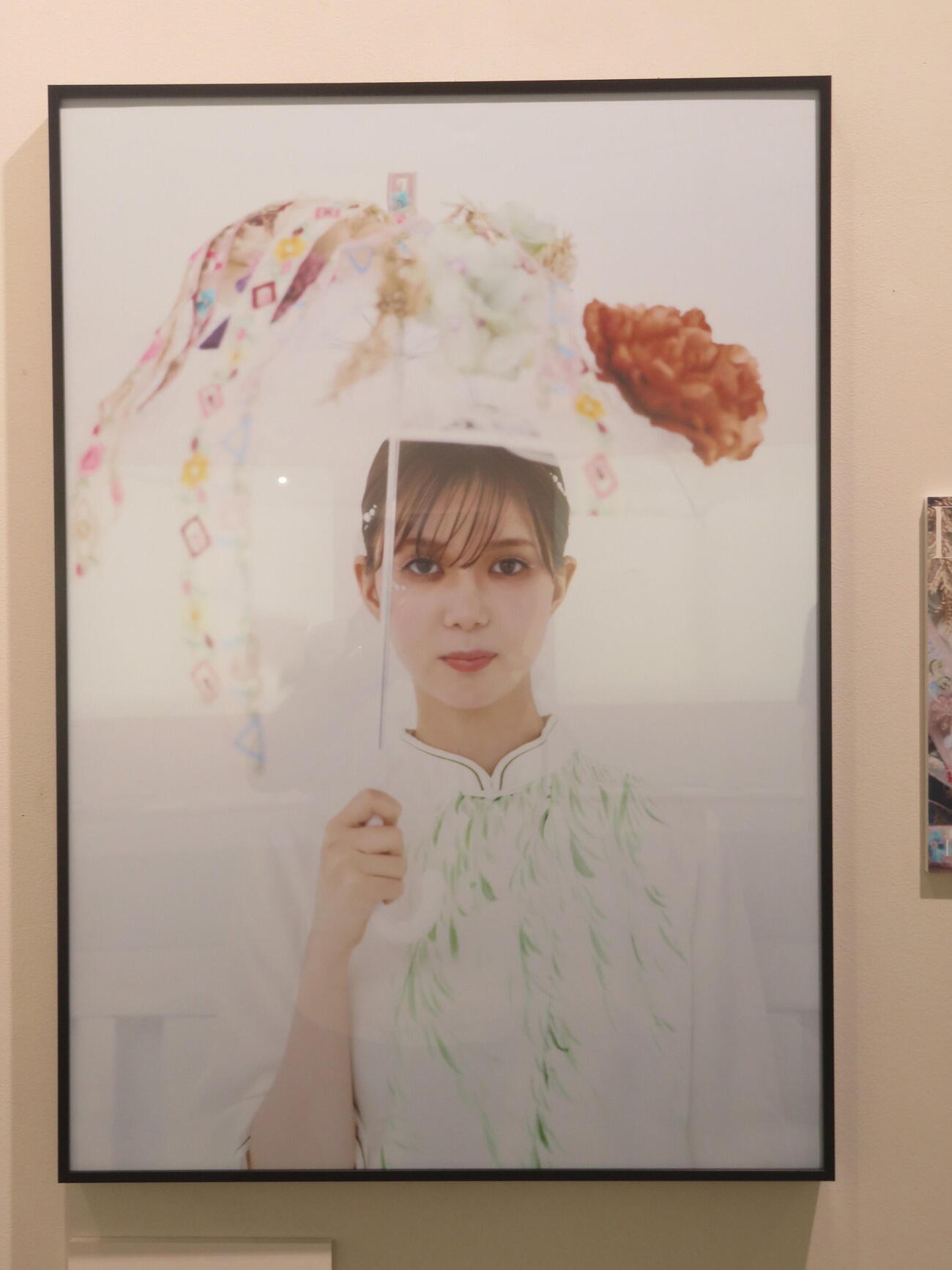 松平璃子写真展「DOMAIN」に展示された松平璃子のお気に入りカット（撮影・川田和博）