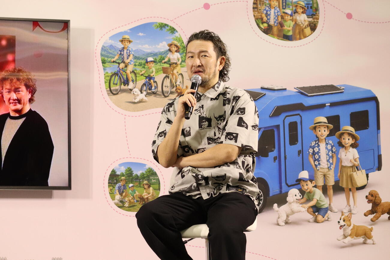 「東京キャンピングカーショー2026」トークイベントに出席した中村獅童
