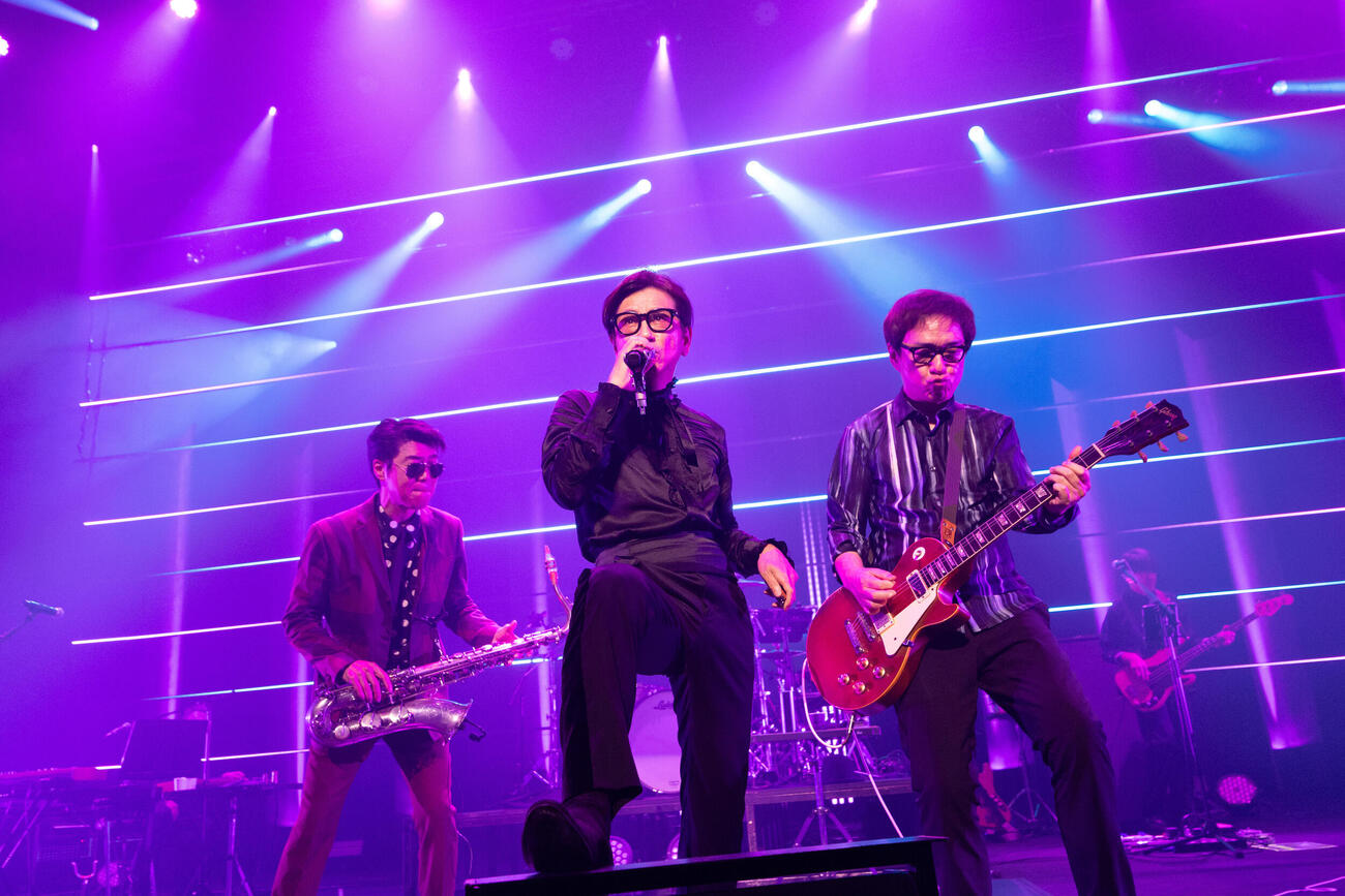 47都道府県ツアー「F－UTA－TABI」最終公演を行った藤井フミヤ（平野タカシ氏撮影）