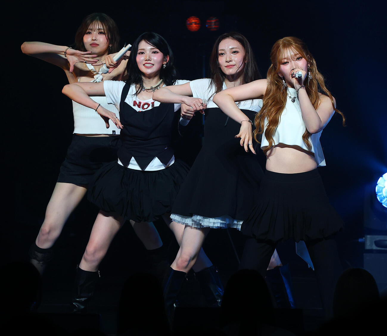 「GMO　渋谷エンタメ祭　2026 presents TOKYO GIRLS MUSIC Fes.2026」に登場したIS：SUE（撮影・野上伸悟）