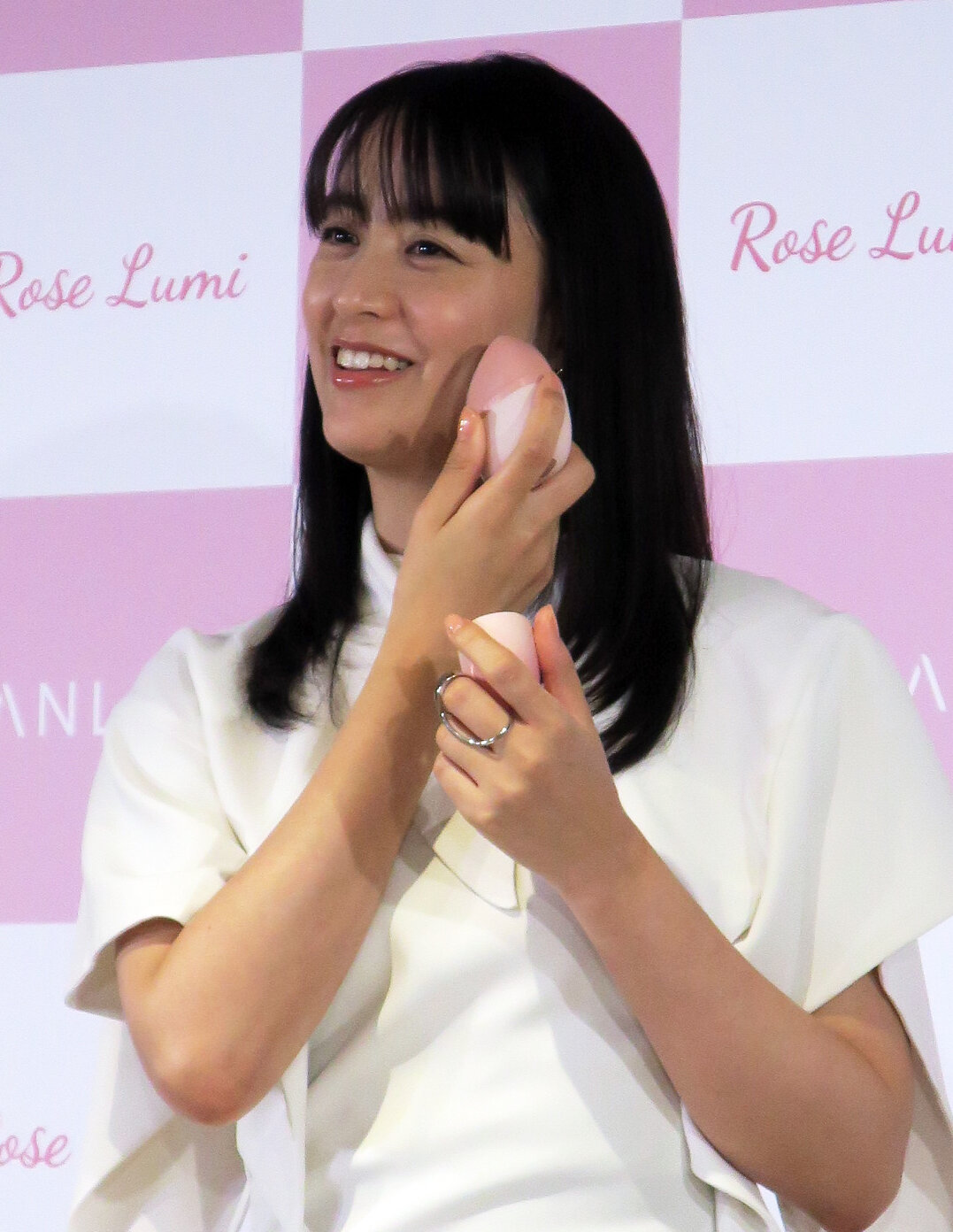 「ANLAN新商品発表会」に登場した山本美月