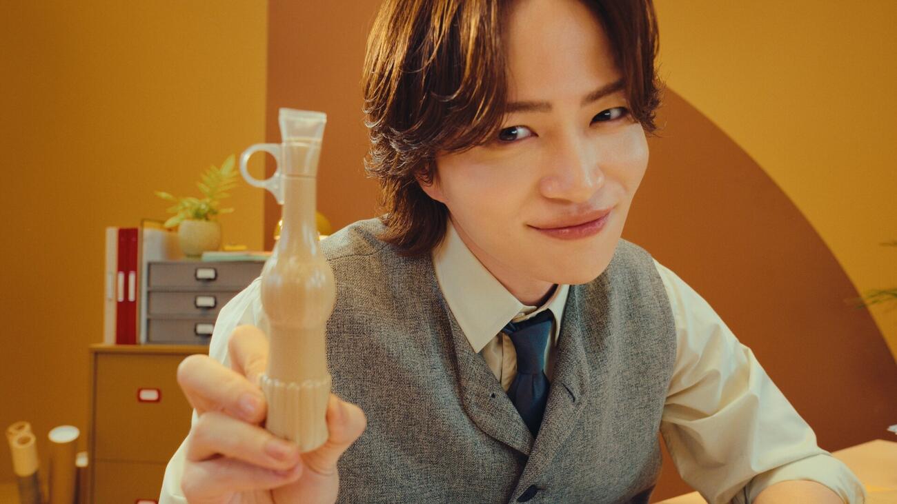 「パピコ」の新ウェブCMに出演する菊池風磨