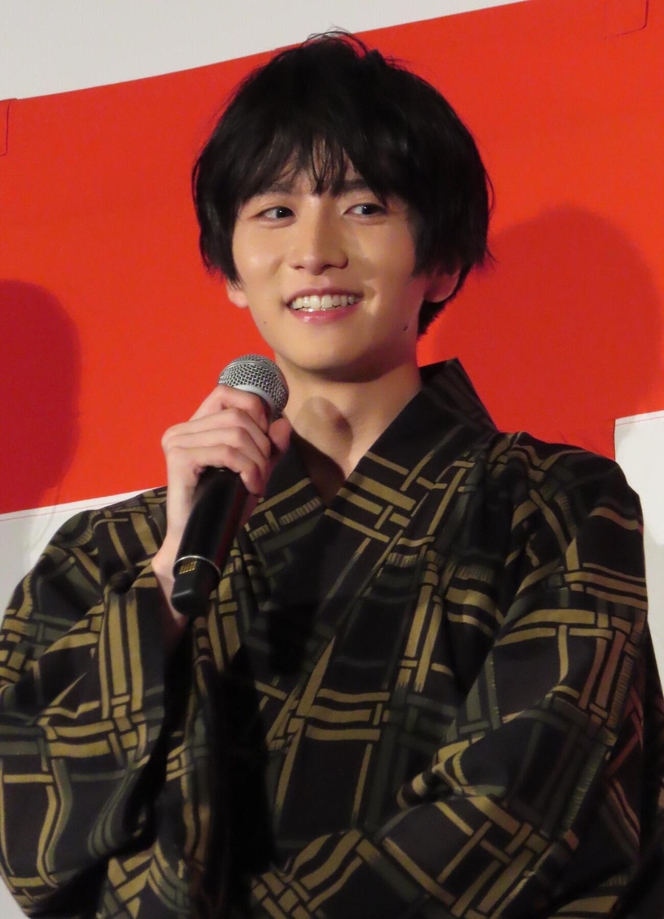 映画「口に関するアンケート」公開記念舞台あいさつ