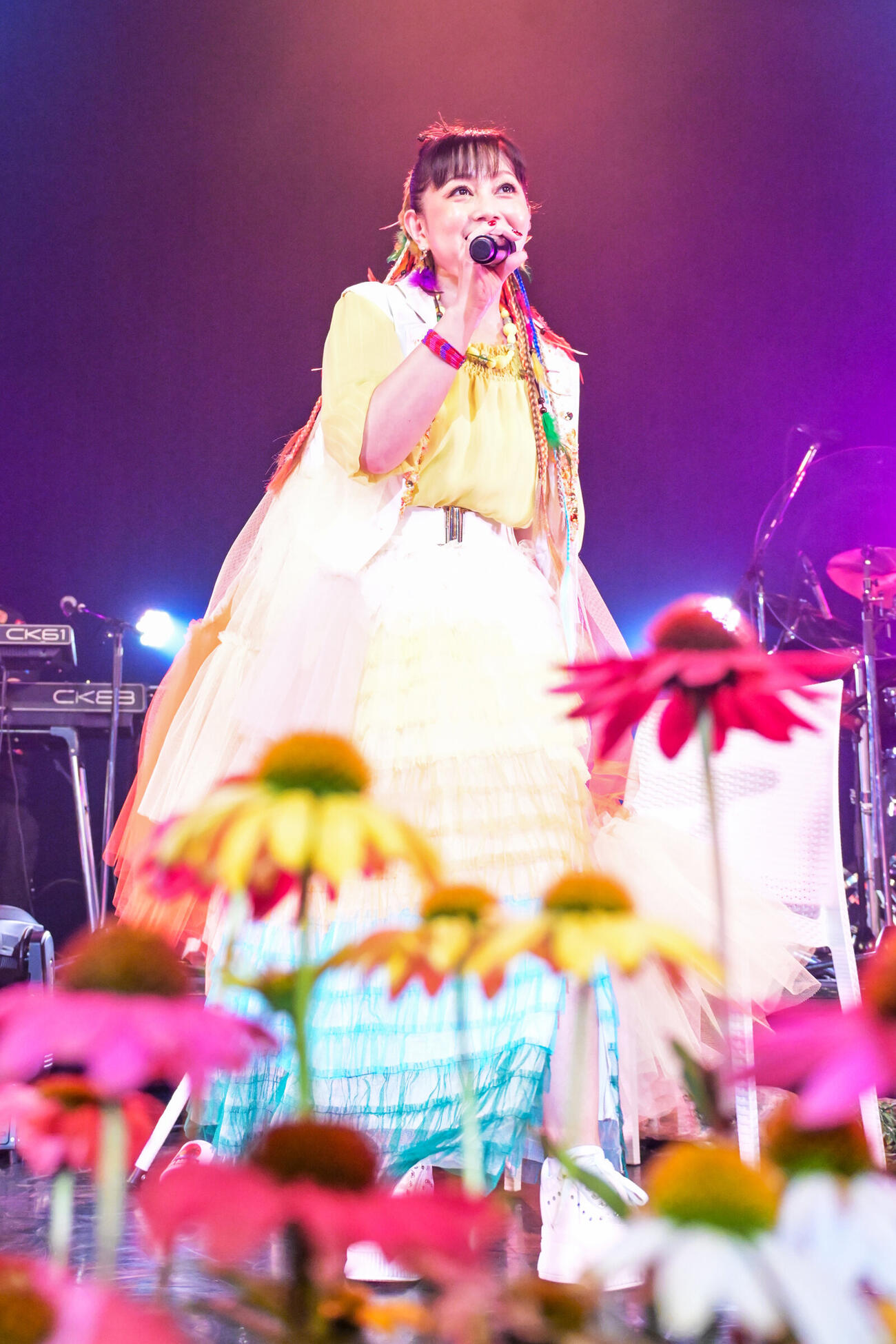 「浅香唯LIVE2026～40周年Next　キセキ　軌跡×奇跡～」写真集発売記念公演を行った浅香唯