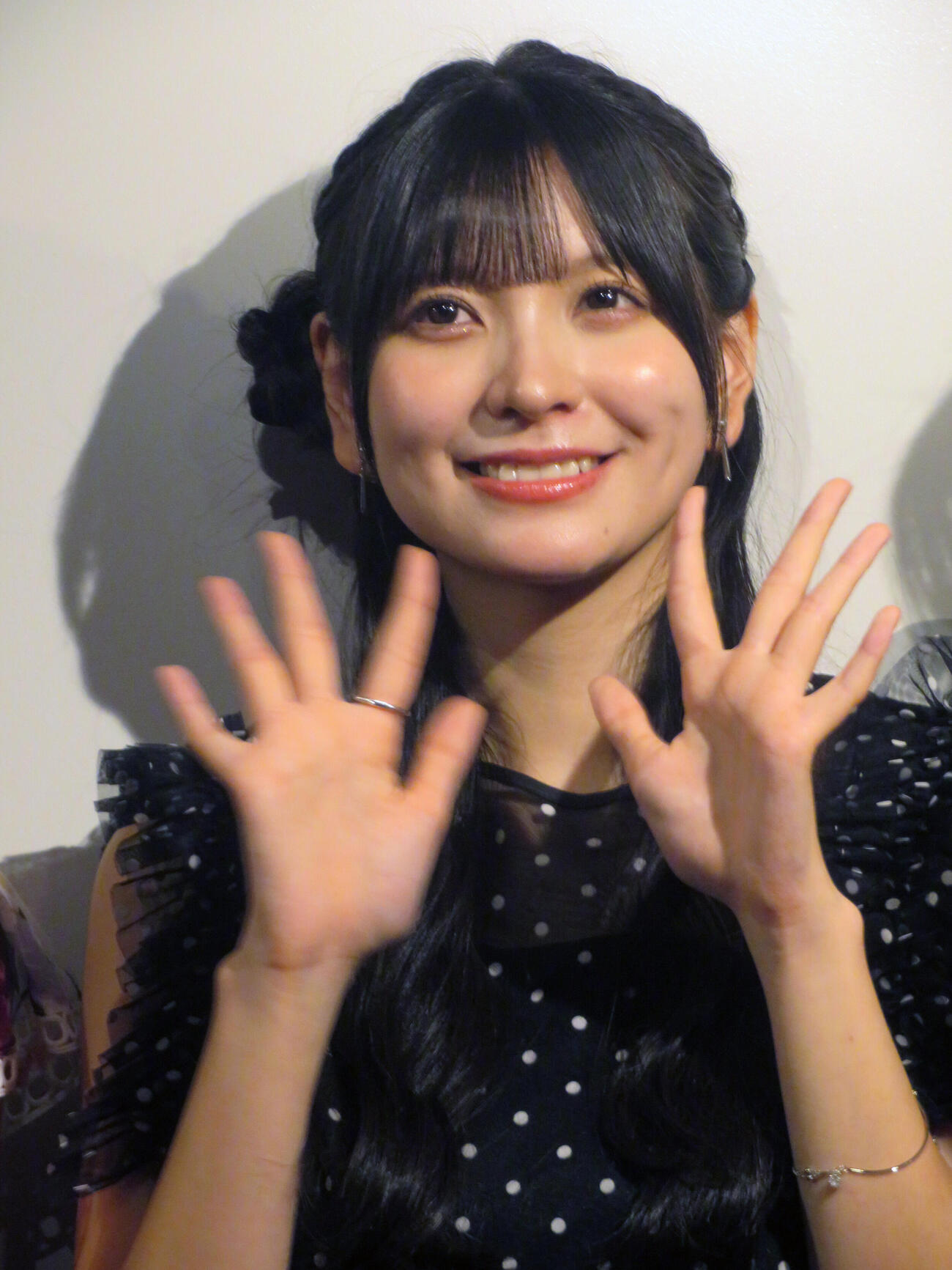 実写恋愛ゲーム「ハムコイ」「べっぴん荘」合同会見に出席した花城奈央（撮影・川田和博）