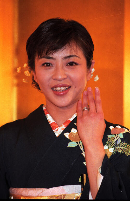松本明子が衝撃告白、夫の本宮泰風に内緒の“闇”副業はまさか…開業5年