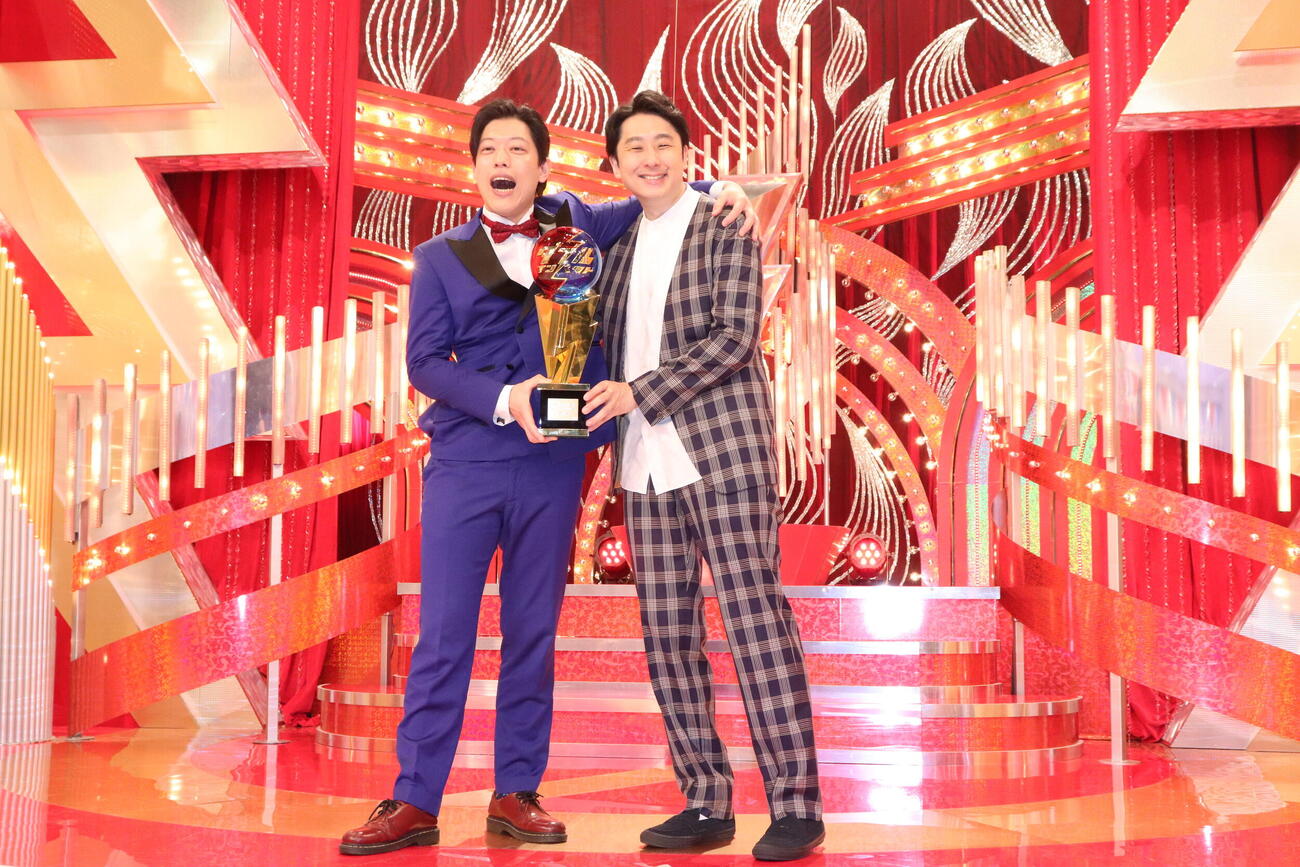 「アサヒビール　スマドリ　ダブルインパクト　2026　漫才＆コント二刀流No．1決定戦」で二代目王者に輝いた滝音
