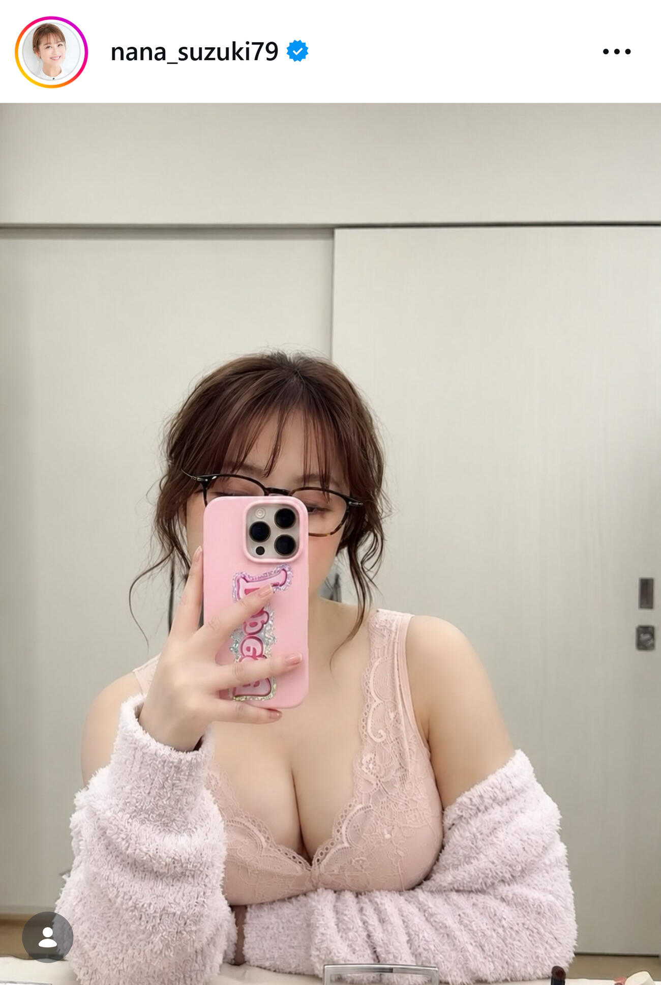 鈴木奈々のインスタグラムから