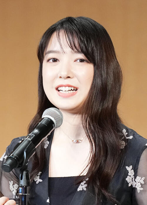 上白石萌音「ずっと好きでついに初めての共演」　主催フェス共演告知　相手も「しあわせすぎる」