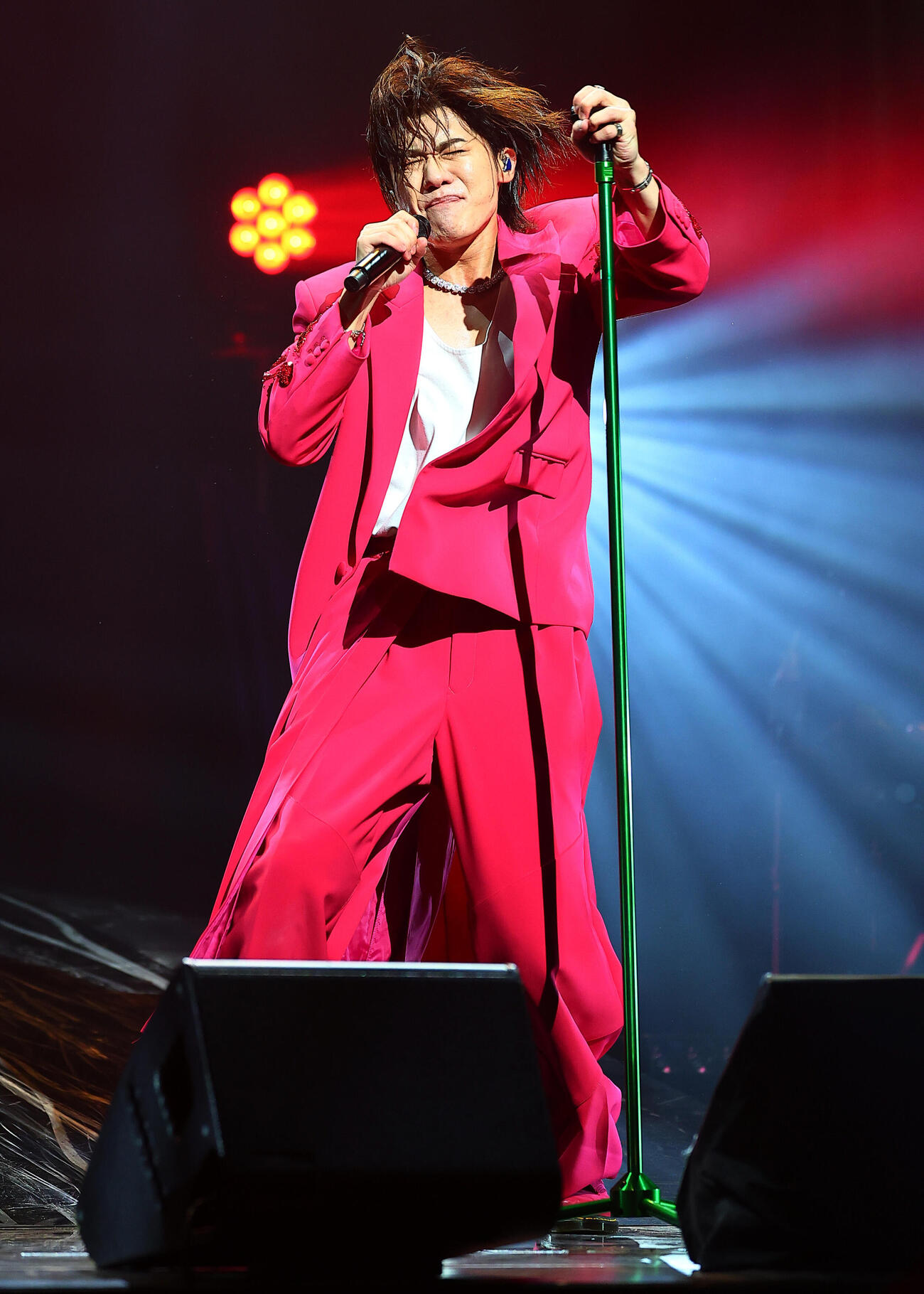 全国ツアーのファイナル公演を行った新浜レオン（撮影・野上伸悟）