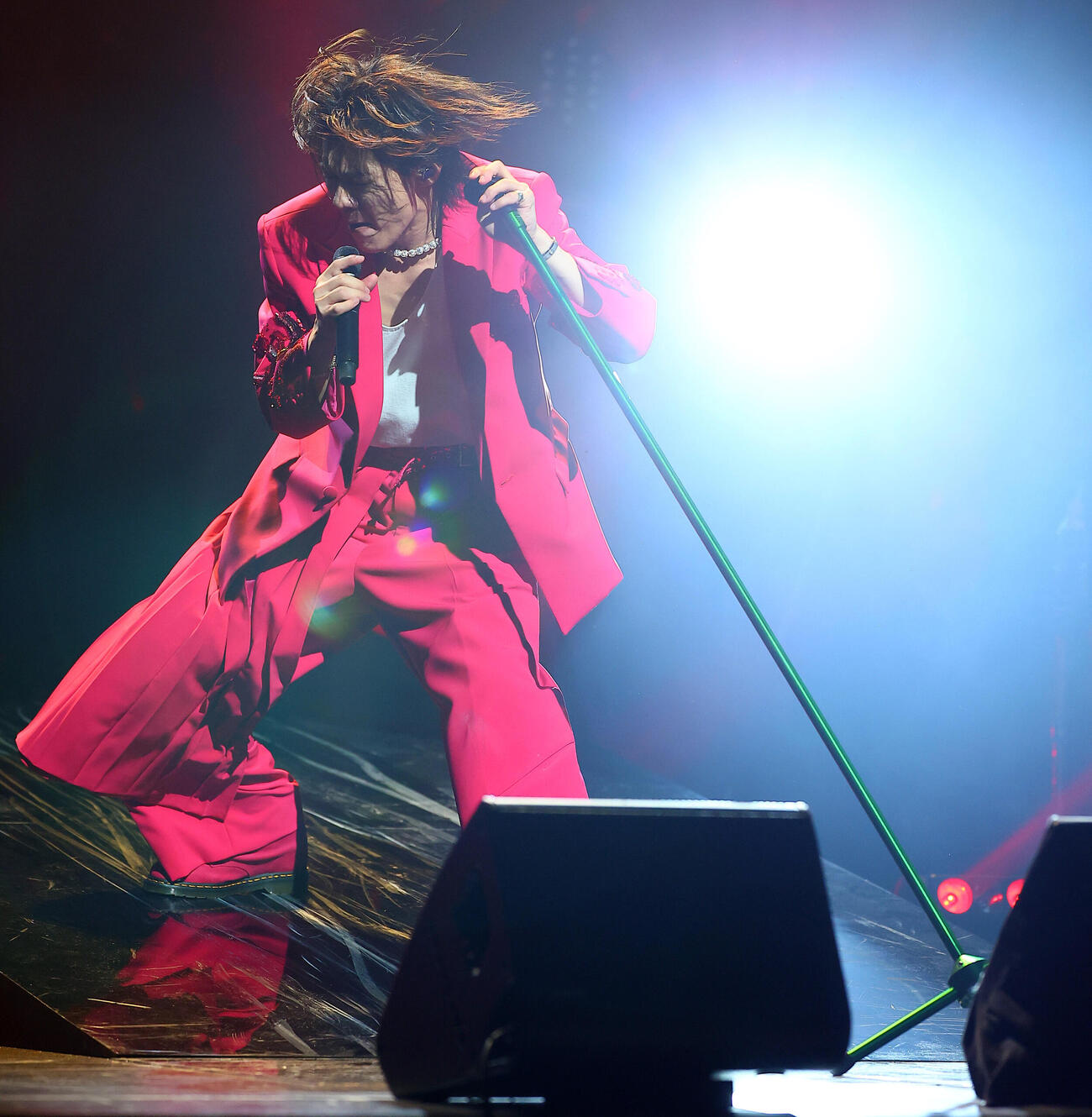 全国ツアーのファイナル公演を行った新浜レオン（撮影・野上伸悟）