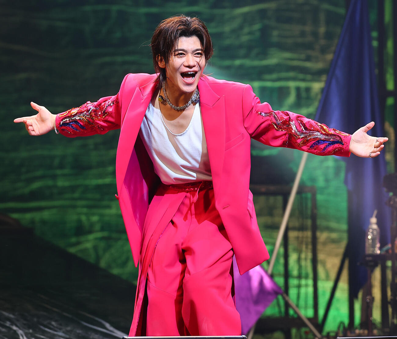 全国ツアーのファイナル公演を行った新浜レオン（撮影・野上伸悟）