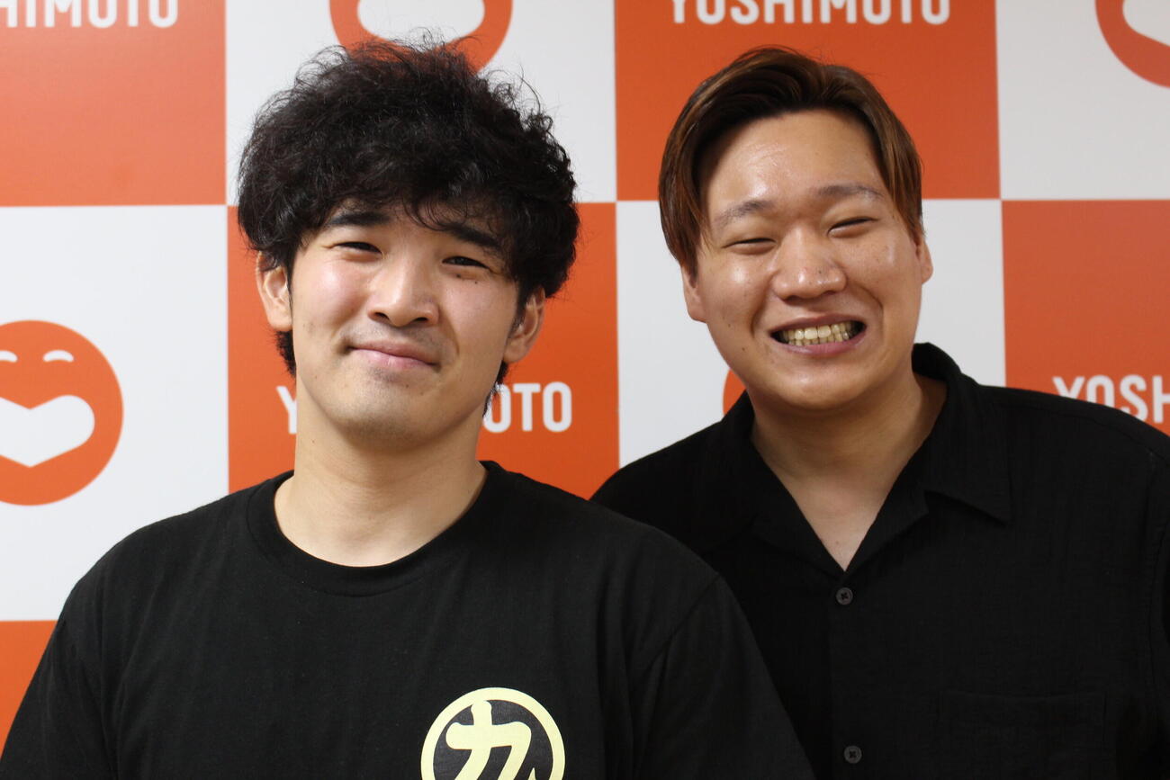 今年、タイトルを連続奪取し、勢いに乗る漫才コンビ「ぐろう」。家村涼太（左）と高松巧