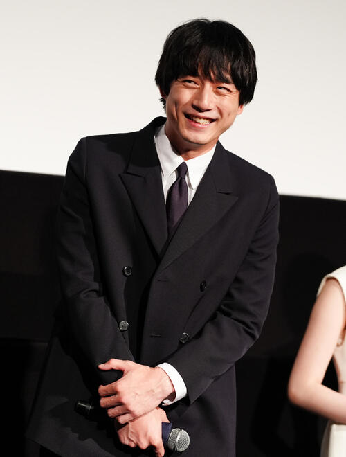 坂口健太郎「心の１本にしてください」主演映画舞台あいさつで満員の観客に呼びかけ
