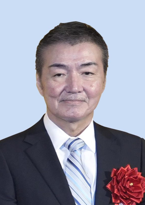 東野圭吾さん（共同）