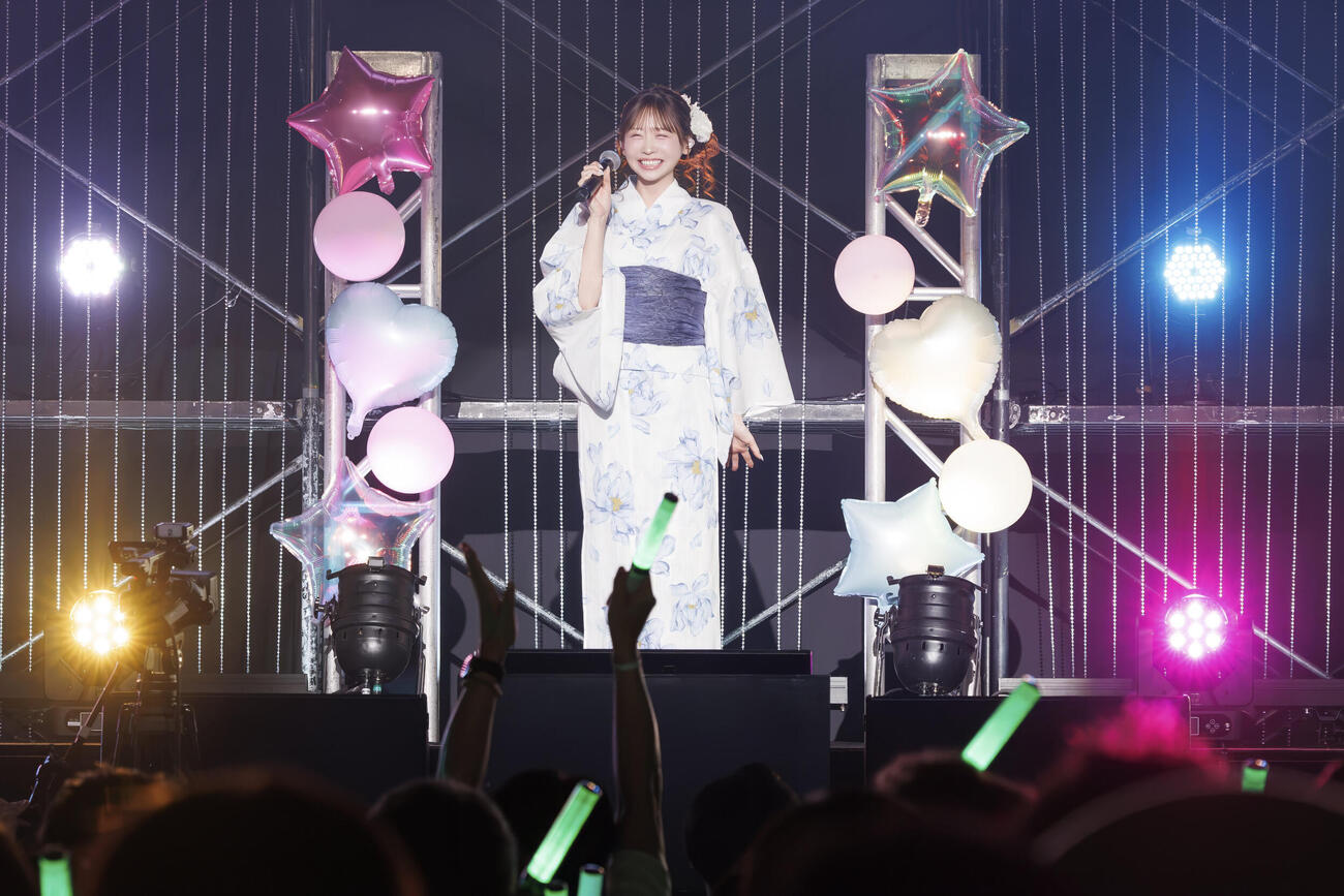 初CD［夏いぞん」の発売記念イベントを行った櫻井優衣