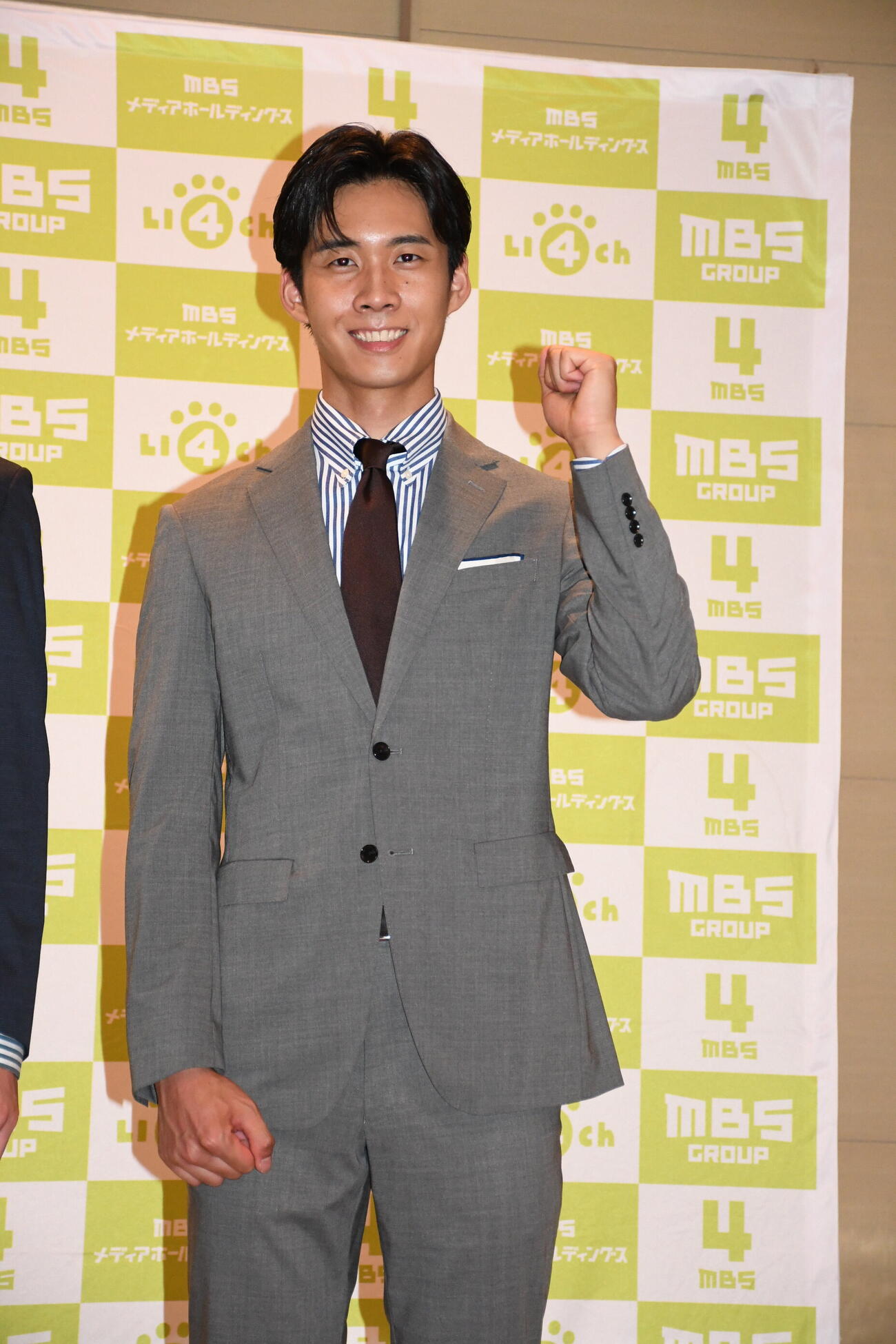 MBSテレビの新人、鈴木充喜アナウンサー（撮影・阪口孝志）
