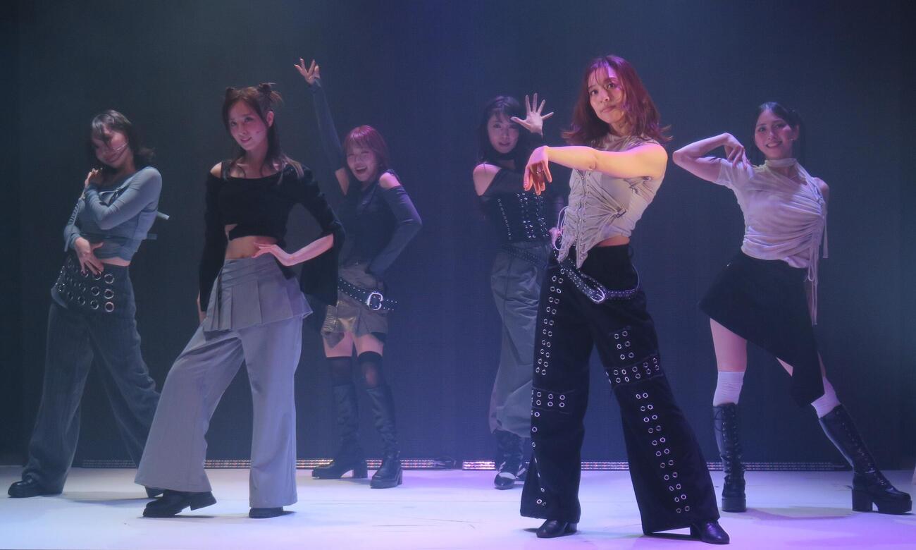 菜々香ら6人による舞台「IDOL TIME」の公開ゲネプロ
