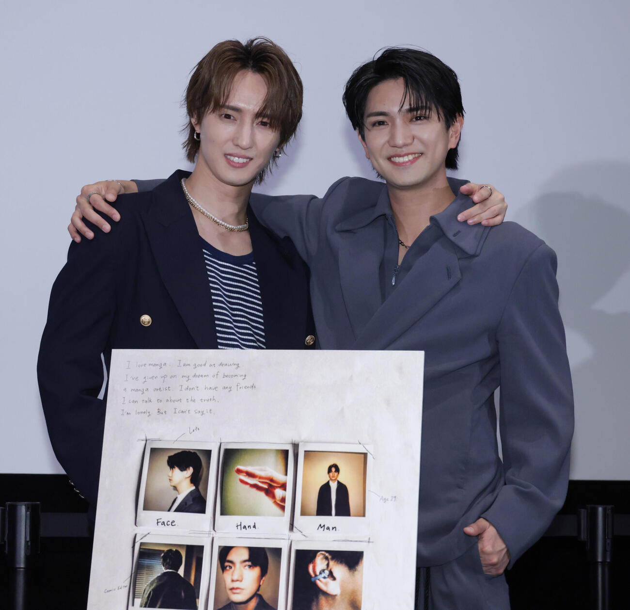 ドラマ「Chat Boy」試写会あいさつを行う川島如恵留（左）と正門良規（撮影・中島郁夫）