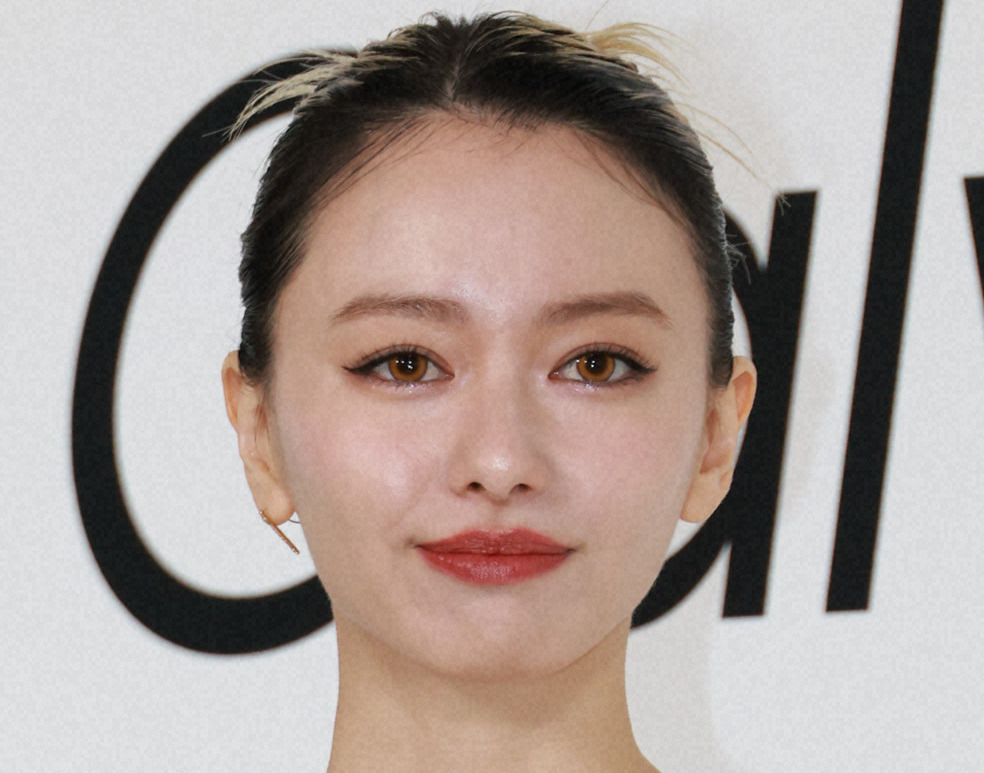 山本舞香