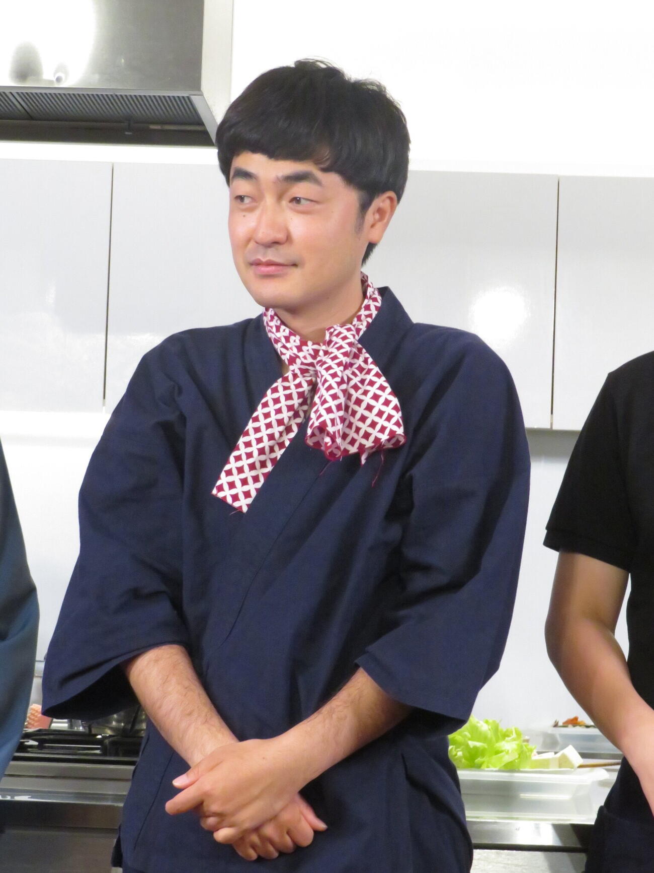 「たくろう万博」に向けた試食会を兼ねた会見に出席した、たくろうの赤木裕