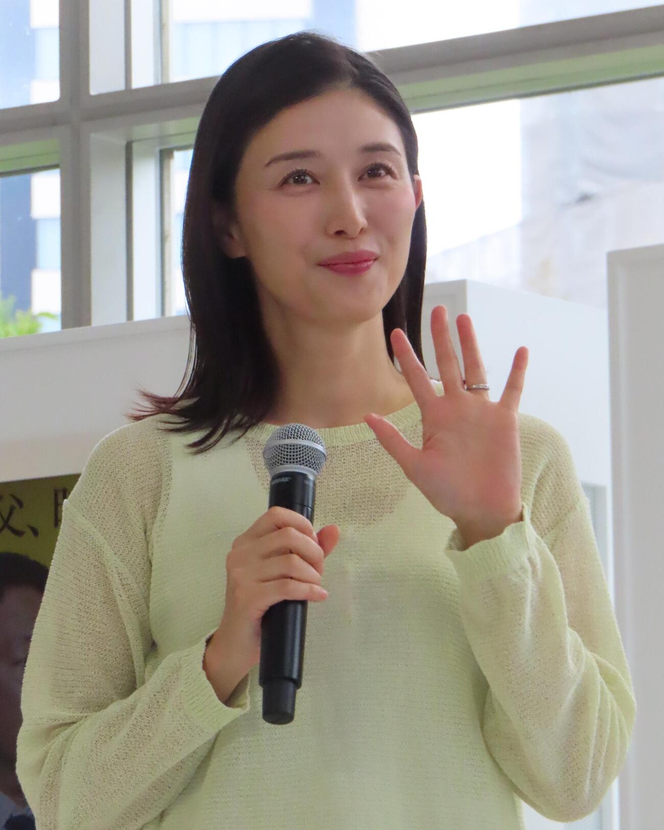 テレビ朝日系「タイムトラベルダディ」の会見に出席した