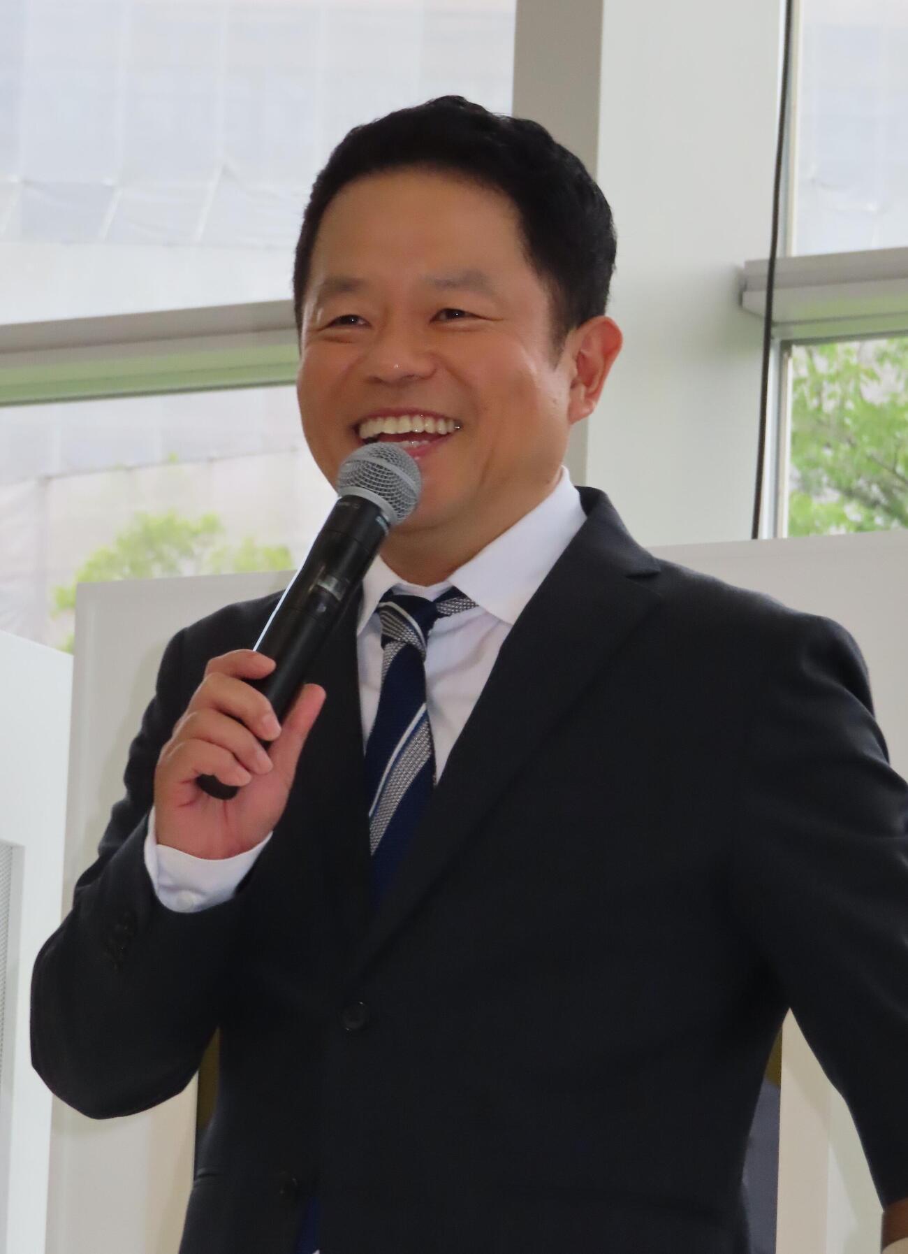 テレビ朝日系「タイムトラベルダディ」の会見に出席したダイアン津田篤宏