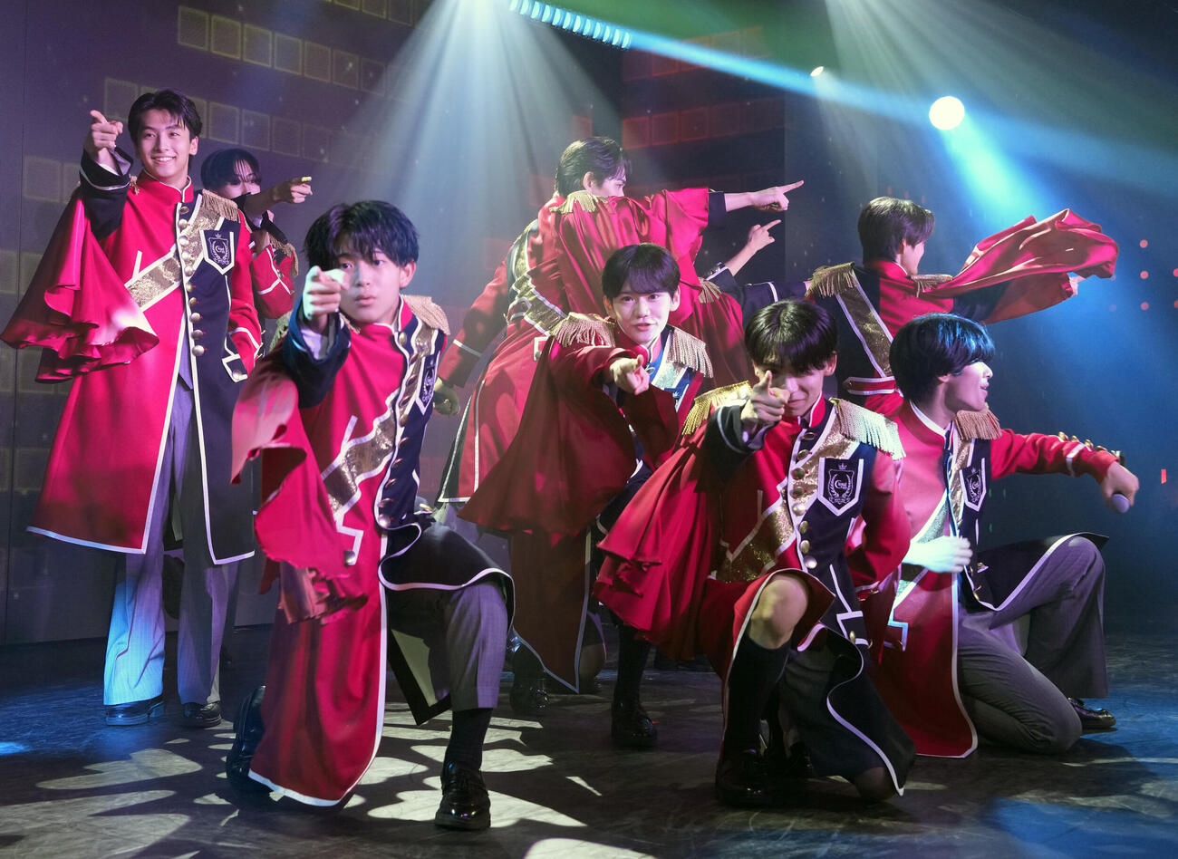 「We’re Cloud ten」公開ゲネプロに登場しパフォーマンスを披露するCloud ten（撮影・小島史椰）