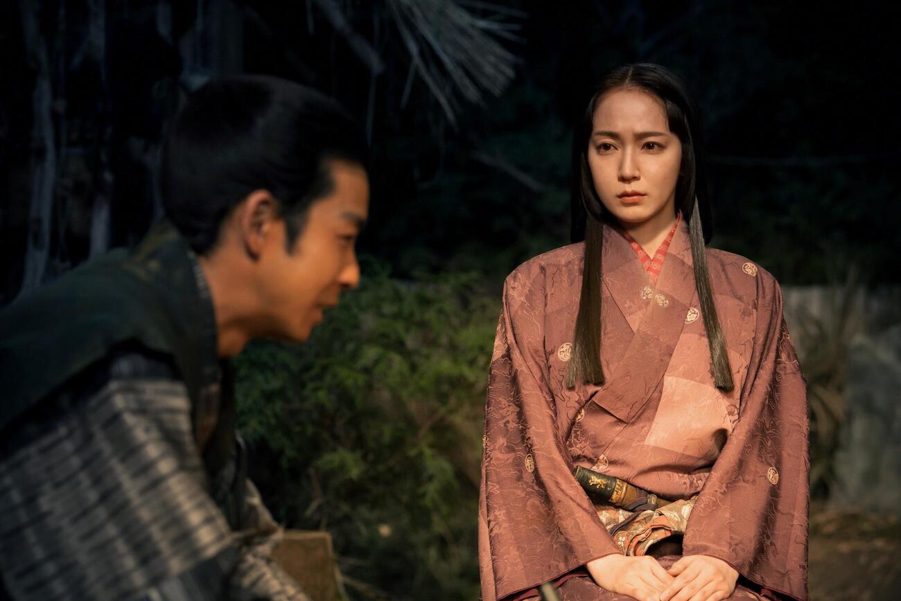 「豊臣兄弟！」で羽柴小一郎を演じる仲野太賀（左）と正室慶役を演じる吉岡里帆