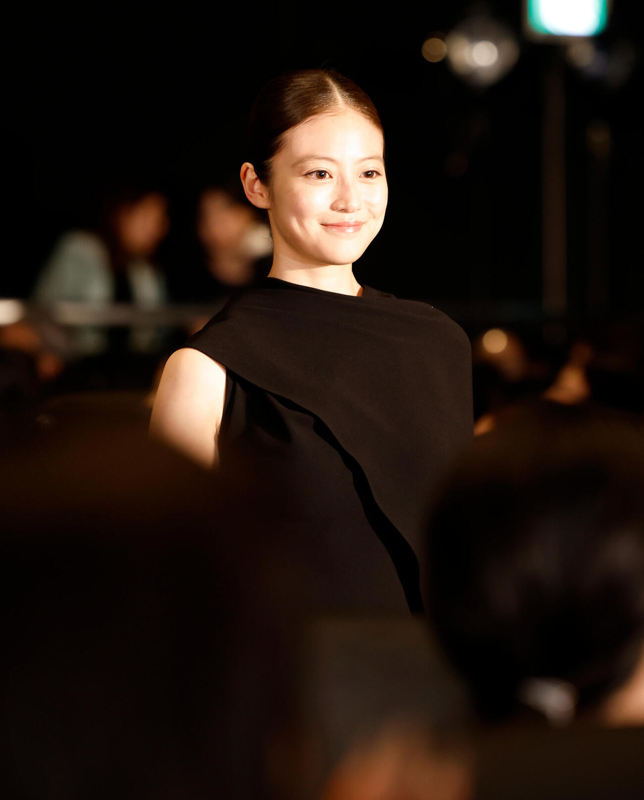 舞台あいさつに登壇する今田美桜（撮影・山本朝陽）