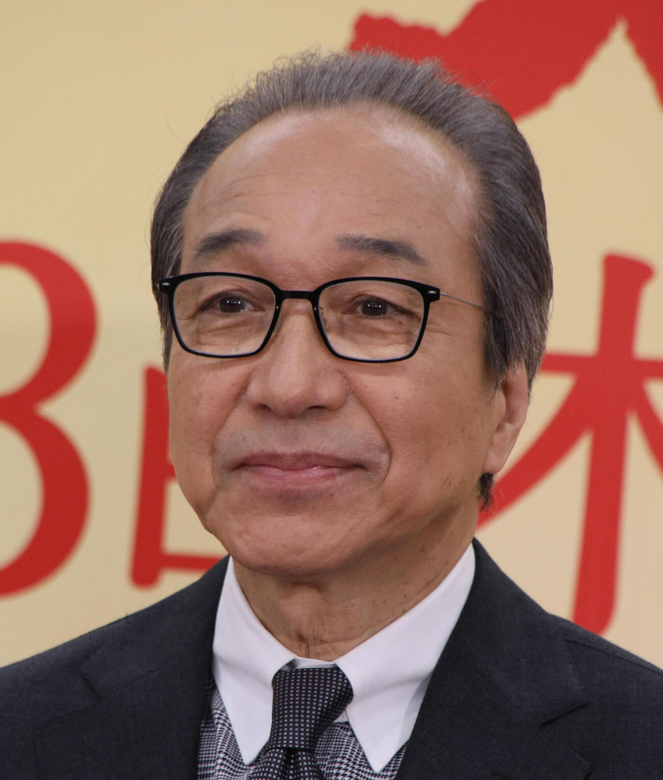 小日向文世（2025年3月撮影）