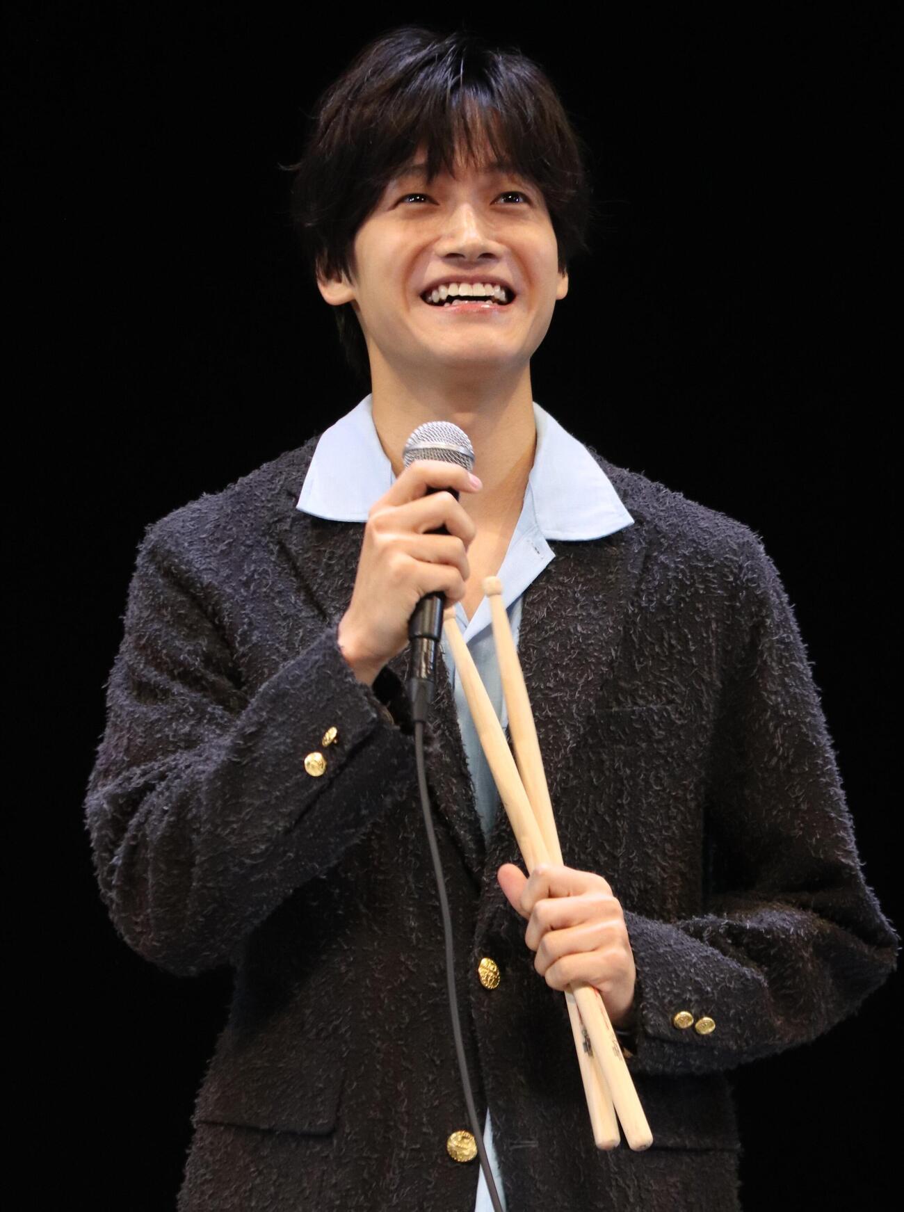 「blastブラスト！」取材会に出席したスペシャルサポーターのAぇ！Group佐野晶哉