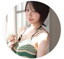 不動産会社OLグラドル、浴室ずぶ濡れ透け透けキャミソール写真公開に「バチくそ可愛いな！」